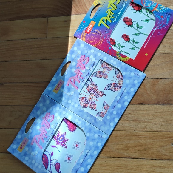 🆕 Set of 3 temporary tattoos butterfly, roses, florals - Picture 1 of 5
